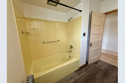215 N Wisconsin St, Port Washington, WI 53074 - Photo 11