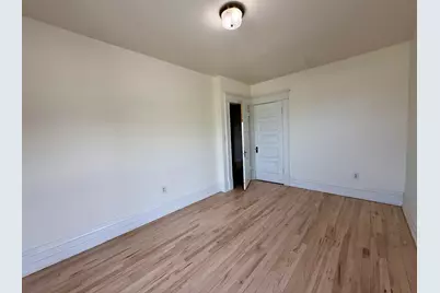 215 N Wisconsin St, Port Washington, WI 53074 - Photo 13