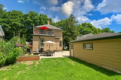1347 N 71st St, Wauwatosa, WI 53213 - Photo 29