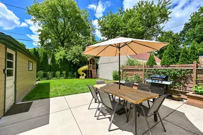 1347 N 71st St, Wauwatosa, WI 53213 - Photo 27