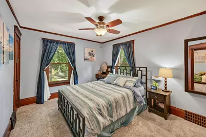 1347 N 71st St, Wauwatosa, WI 53213 - Photo 15