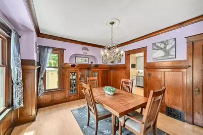 1347 N 71st St, Wauwatosa, WI 53213 - Photo 9