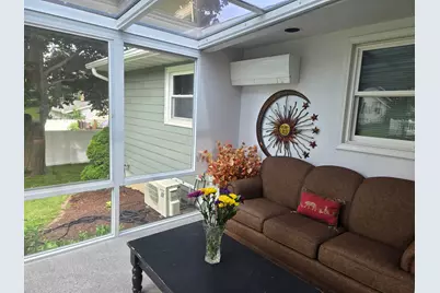 1009  Georgetown Ter, Beaver Dam, WI 53916 - Photo 13