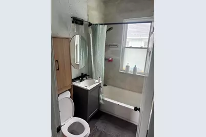 2735 N 37th St #2737, Milwaukee, WI 53210 - Photo 7