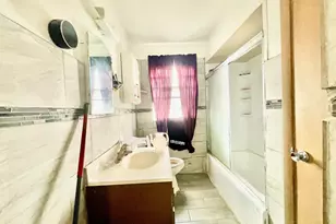 3371 S 16th St, Milwaukee, WI 53215 - Photo 13