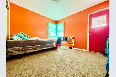 3371 S 16th St, Milwaukee, WI 53215 - Photo 21