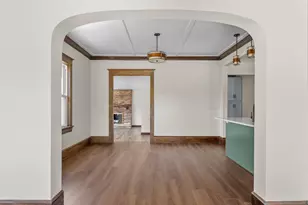 1128 N 11th St, Manitowoc, WI 54220 - Photo 23