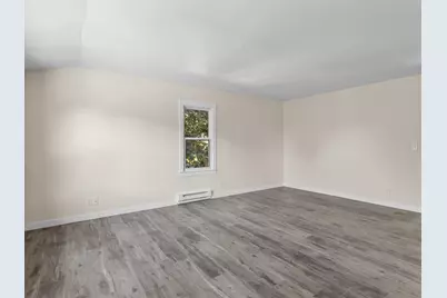 1128 N 11th St, Manitowoc, WI 54220 - Photo 13