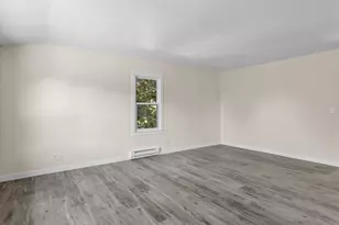 1128 N 11th St, Manitowoc, WI 54220 - Photo 13
