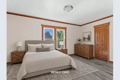 1128 N 11th St, Manitowoc, WI 54220 - Photo 35
