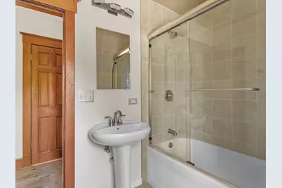 1128 N 11th St, Manitowoc, WI 54220 - Photo 39