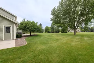 N75W28050 Schmidt Ln, Merton, WI 53029 - Photo 37