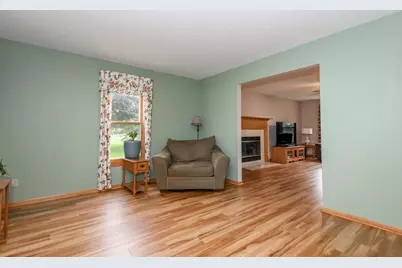 N75W28050  Schmidt Ln, Merton, WI 53029 - Photo 15