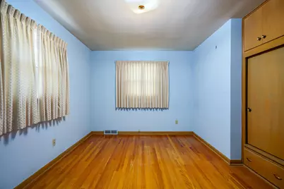 2710 S 17th St, Sheboygan, WI 53081 - Photo 13
