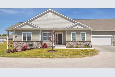 N112W14168  Wrenwood Pass, Germantown, WI 53022 - Photo 1