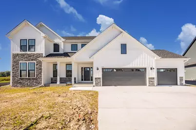 1722  Switchgrass St, Oconomowoc, WI 53066 - Photo 5