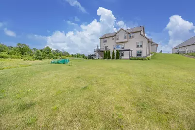 N88W18648  Duke Ct, Menomonee Falls, WI 53051 - Photo 55
