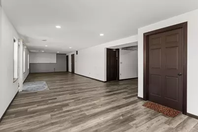 N88W18648  Duke Ct, Menomonee Falls, WI 53051 - Photo 47