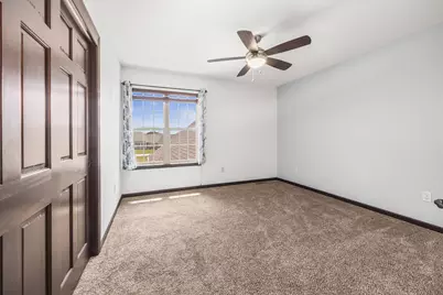 N88W18648  Duke Ct, Menomonee Falls, WI 53051 - Photo 41