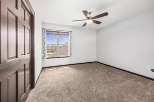 N88W18648 Duke Ct, Menomonee Falls, WI 53051 - Photo 41