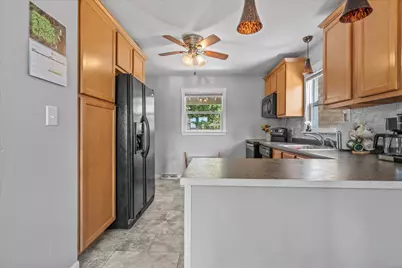 5005 W Forest Home Ave, Milwaukee, WI 53219 - Photo 11