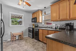 5005 W Forest Home Ave, Milwaukee, WI 53219 - Photo 7