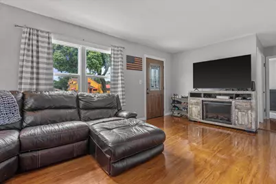 5005 W Forest Home Ave, Milwaukee, WI 53219 - Photo 3