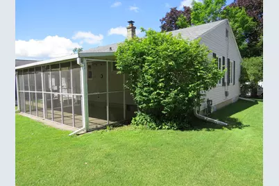 1413  Randolph St, Watertown, WI 53094 - Photo 21
