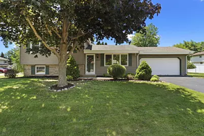 5609  Riviera Dr, Racine, WI 53406 - Photo 1
