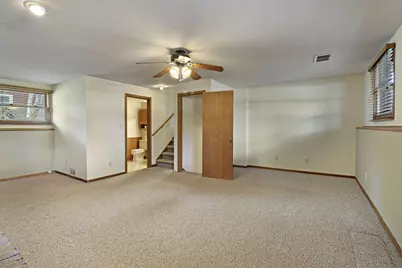 5609  Riviera Dr, Racine, WI 53406 - Photo 17