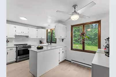 W1439 E Van Ess Rd, Sheboygan, WI 53070 - Photo 15