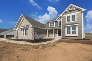 N63W35828 Frederick Dr, Oconomowoc, WI 53066 - Photo 5