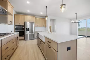 N63W35828 Frederick Dr, Oconomowoc, WI 53066 - Photo 21