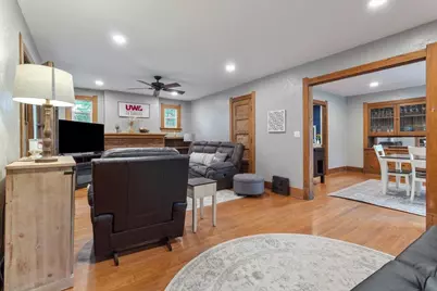 1702  Cass St, La Crosse, WI 54601 - Photo 9