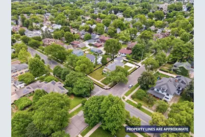 1702  Cass St, La Crosse, WI 54601 - Photo 5