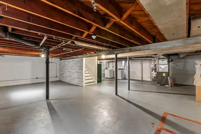 215 W Saveland Ave, Milwaukee, WI 53207 - Photo 31