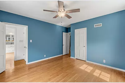 215 W Saveland Ave, Milwaukee, WI 53207 - Photo 19