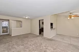402 Sheffield Rd, Waukesha, WI 53186 - Photo 7