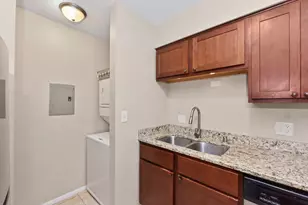 402 Sheffield Rd, Waukesha, WI 53186 - Photo 13