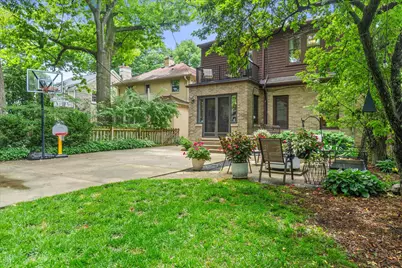 4314 N Ardmore Ave, Shorewood, WI 53211 - Photo 33