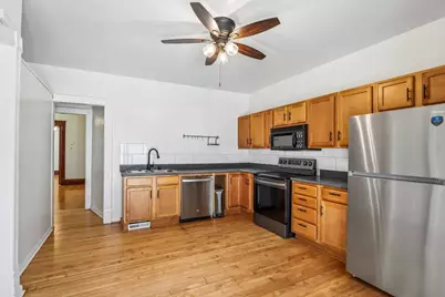 1660 N Marshall St #1, Milwaukee, WI 53202 - Photo 7