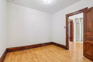 1660 N Marshall St, Milwaukee, WI 53202 - Photo 25