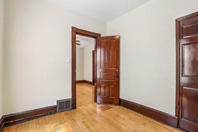 1660 N Marshall St #1, Milwaukee, WI 53202 - Photo 33