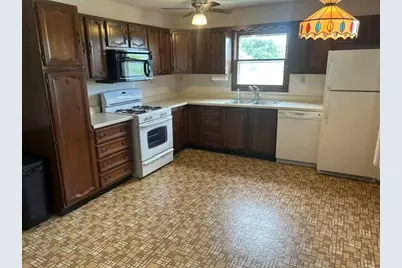 637  200th Ave, Paris, WI 53182 - Photo 3
