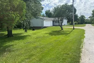 637 200th Ave, Paris, WI 53182 - Photo 13