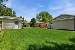 4006 S 18th St, Sheboygan, WI 53081 - Photo 29