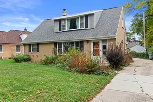 2728 N Carlton Pl, Milwaukee, WI 53210 - Photo 31