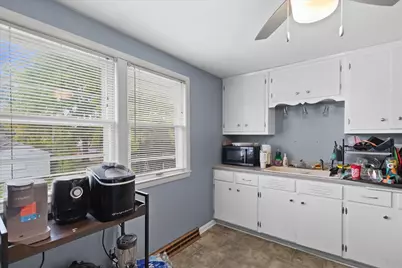 2728 N Carlton Pl #2730, Milwaukee, WI 53210 - Photo 9