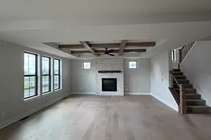 N66W21225 Sweet Clover Dr, Menomonee Falls, WI 53051 - Photo 7