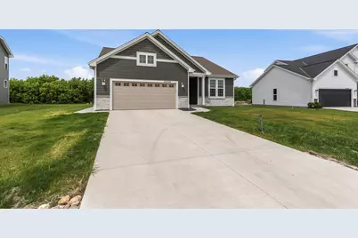N161W21868  Daisy Dr, Jackson, WI 53037 - Photo 7